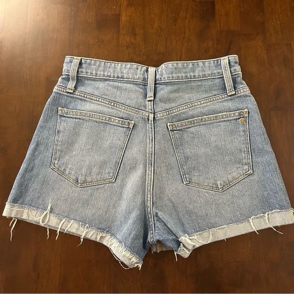 Madewell Curvy High-Rise Denim Shorts Size 28 Medium Wash - Picture 4 of 16